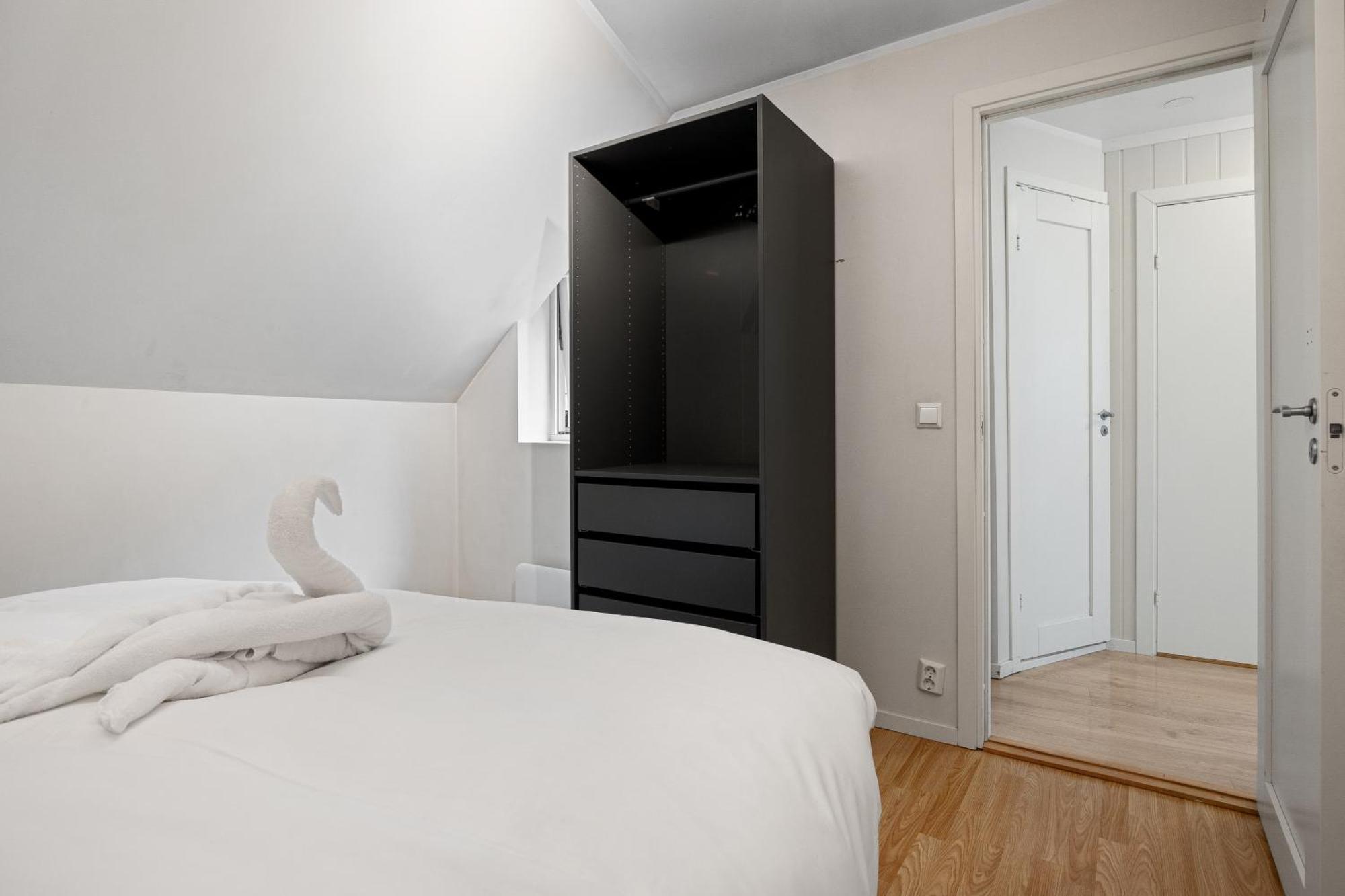 100sqm 5br Behind Bryggen - King Beds - Family Friendly Apartment *